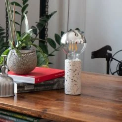 XANLITE - Ampoule LED G95 Silver, Culot E27, 8W Cons. (60W Eq.), 350 Lumens, Lumière Blanc Chaud - RFDE850B95TS -XANLITE Soldes 18355817 4