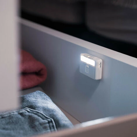 XANLITE - Lot De 2 éclairages De Placard Et Tiroir à Piles (incluses) - Détection Magnétique - 50 Lumens - Blanc Neutre - PACK2ECP35DCW 2 XANLITE - Lot De 2 éclairages De Placard Et Tiroir à Piles (incluses) - Détection Magnétique - 50 Lumens - Blanc Neutre - PACK2ECP35DCW – Image 2